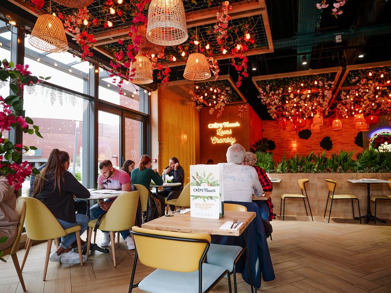 Décor intérieur Crêpe Touch avec néons lumineux