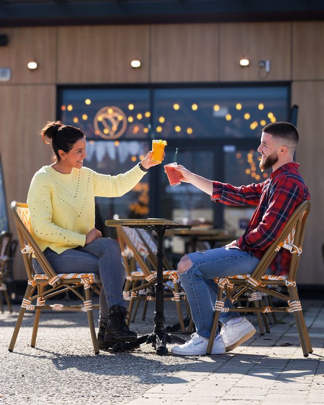 Ambiance soirée au bar Crêpe Touch Chambly